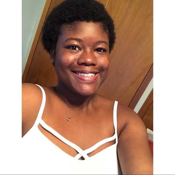 Meet the Posher Other - Meet your Posher, 🙋🏾♀️Andrea.💞 Meet the Posher Other - Meet your Posher, 🙋🏾♀️Andrea.💞